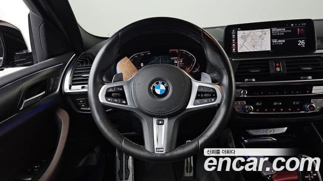 BMW X4 2021 — ფოტო 13/20