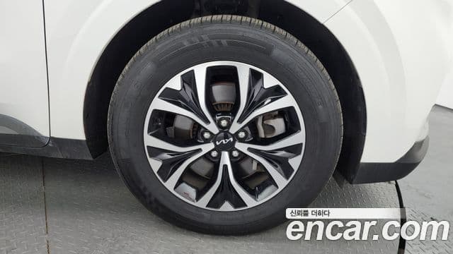 Kia Carnival 2022 — Şəkil 5/20
