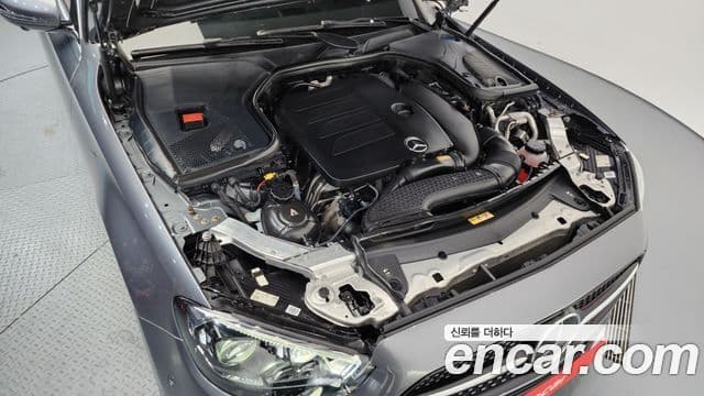 Mercedes-Benz E-Class 2020 — Şəkil 6/20