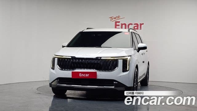 Kia Carnival 2024 — ფოტო 2/20