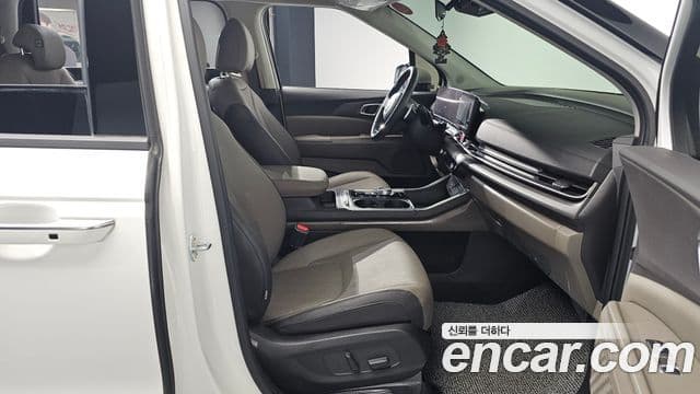 Kia Carnival 2024 — ფოტო 11/20