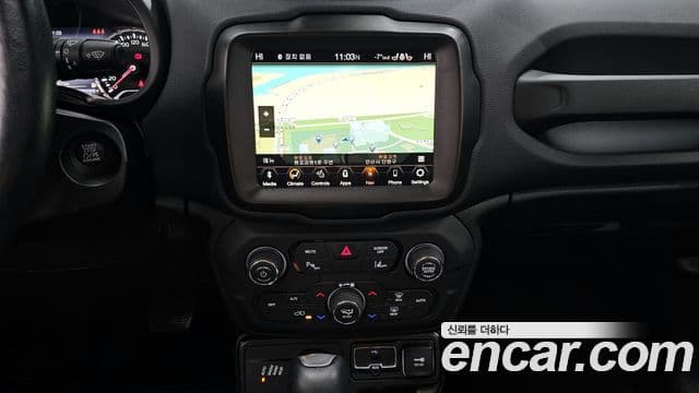 Jeep Renegade 2021 — ფოტო 19/20