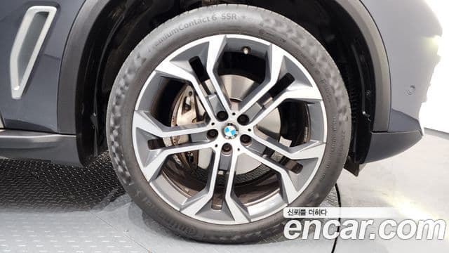 BMW X5 2022 — Photo 13/20