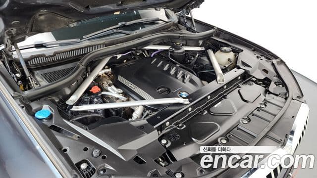 BMW X5 2022 — Photo 7/20