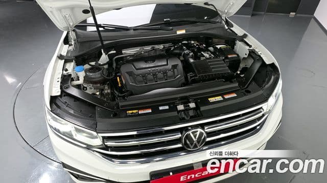Volkswagen Tiguan Allspace 2024 — ფოტო 6/20