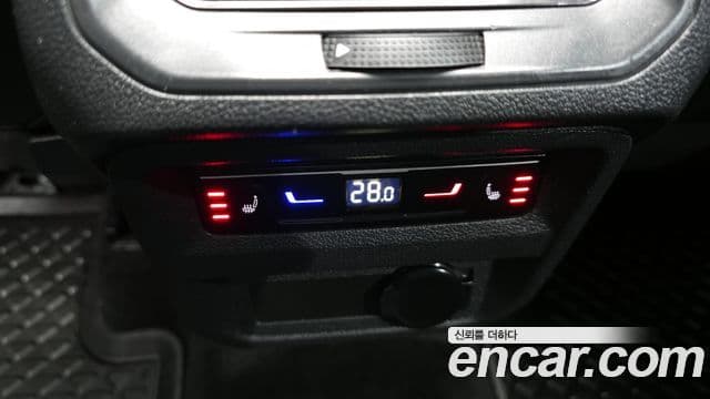 Volkswagen Tiguan Allspace 2024 — ფოტო 18/20