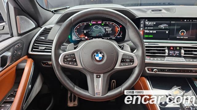 BMW X6 2023 — ფოტო 13/20