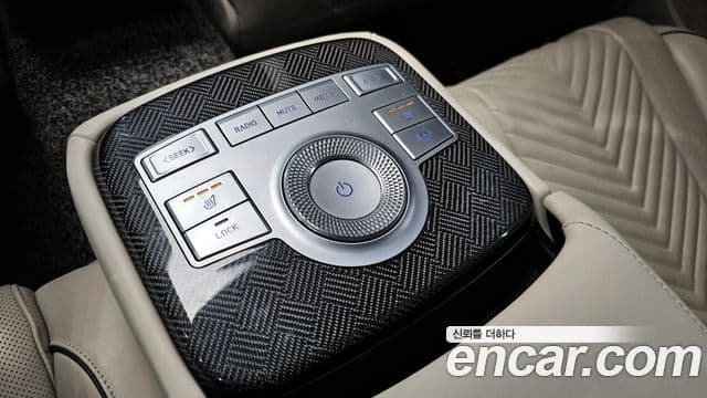 Genesis G80 2022 — Photo 20/20