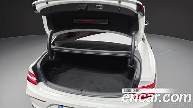 Genesis G80 2022 — Photo 9/20
