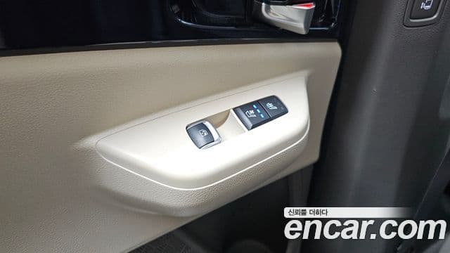 Kia Carnival 2024 — Şəkil 14/21