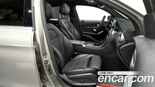 Mercedes-Benz GLC-Class 2021 — ფოტო 11/20