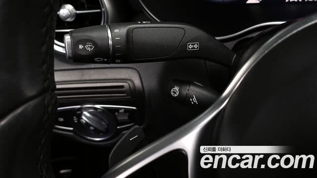 Mercedes-Benz GLC-Class 2021 — ფოტო 17/20