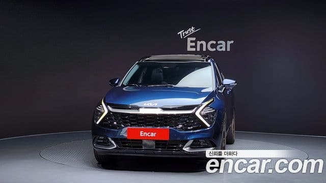 Kia Sportage 2022 — ფოტო 3/20