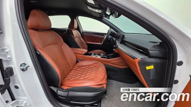 Kia K5 2025 — ფოტო 10/20