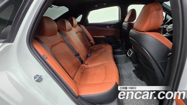 Kia K5 2025 — фото 20 из 20