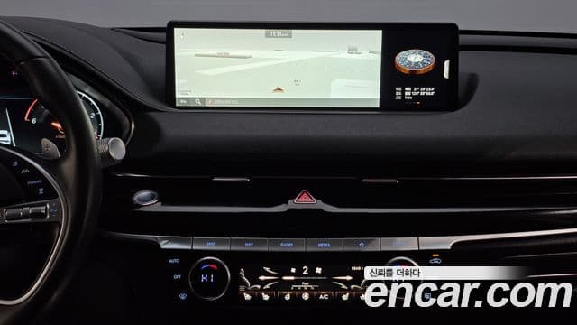 Genesis Electrified G80 2020 — Şəkil 14/20