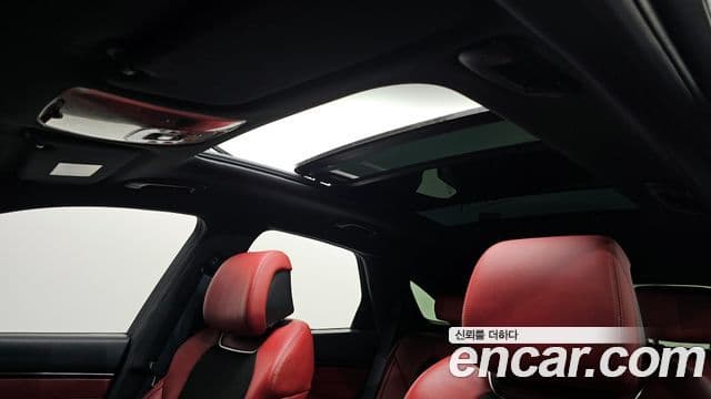 Genesis GV70 2022 — Şəkil 19/20