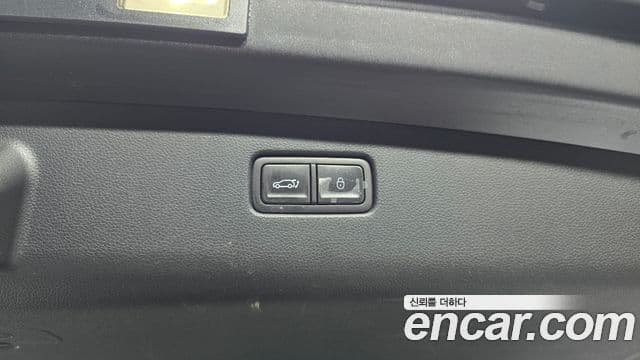 Genesis GV70 2022 — Şəkil 20/20