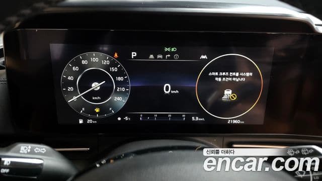 Kia Carnival 2022 — Фото 8/20