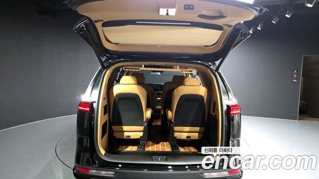 Kia Carnival 2022 — Фото 20/20