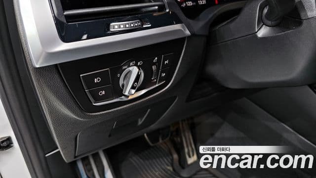 BMW X3 2021 — ფოტო 9/20