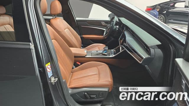 Audi A6 2021 — ფოტო 10/20