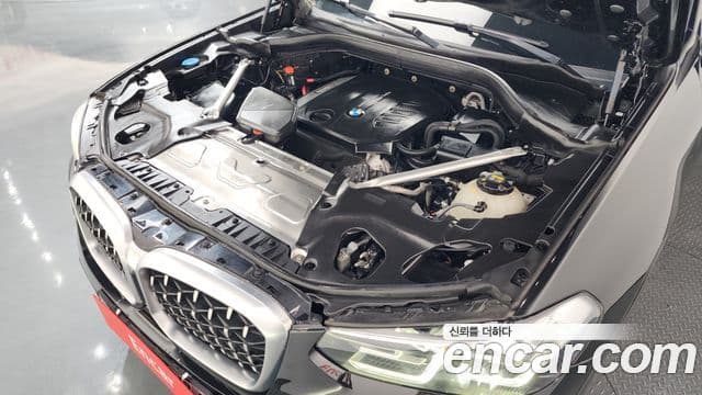 BMW X4 2023 — Photo 16/20