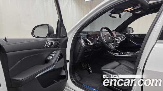 BMW X7 2025 — ფოტო 10/20