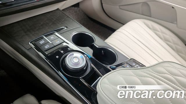 Kia K8 2022 — ფოტო 9/20