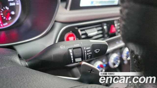 Genesis G70 2019 — Şəkil 17/20