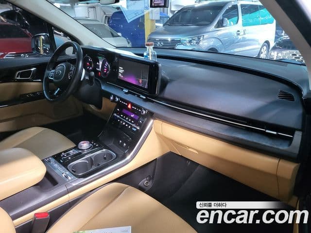 Kia Carnival 2020 — ფოტო 6/19