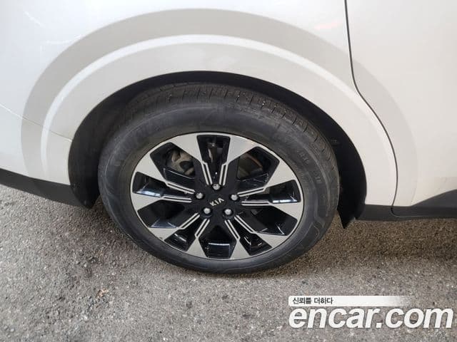 Kia Carnival 2020 — ფოტო 11/19