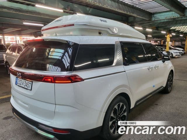 Kia Carnival 2020 — ფოტო 12/19