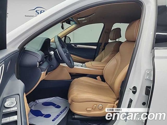 Genesis GV80 2020 — ფოტო 8/20