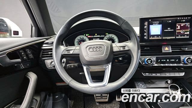 Audi A4 2021 — Şəkil 13/20
