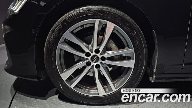Audi A6 2023 — Photo 1/20