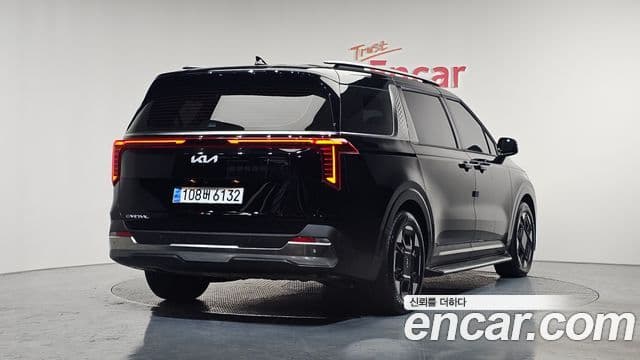 Kia Carnival 2024 — Şəkil 1/20