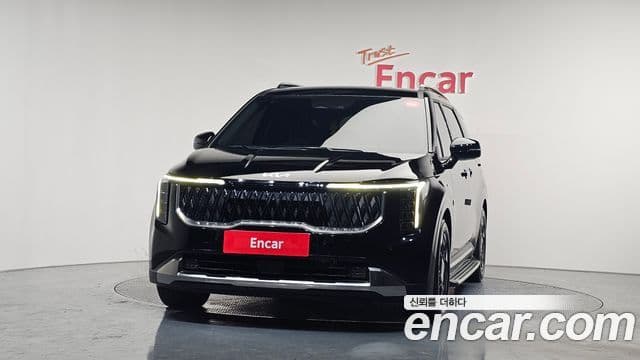 Kia Carnival 2024 — Şəkil 2/20