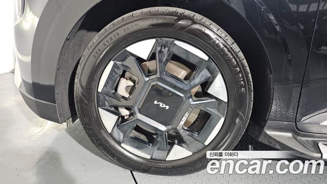 Kia Carnival 2024 — Şəkil 4/20