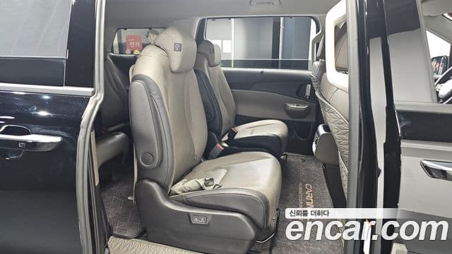 Kia Carnival 2024 — ფოტო 11/20