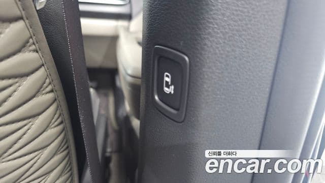 Kia Carnival 2024 — Şəkil 18/20