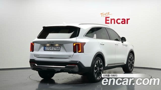 Kia Sorento 2024 — ფოტო 2/20
