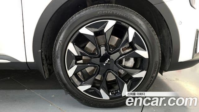 Kia Sorento 2024 — ფოტო 5/20