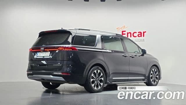 Kia Carnival 2021 — Şəkil 2/20