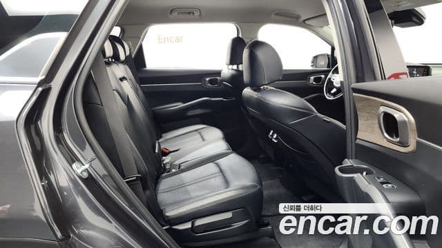 Kia Sorento 2021 — Şəkil 12/20