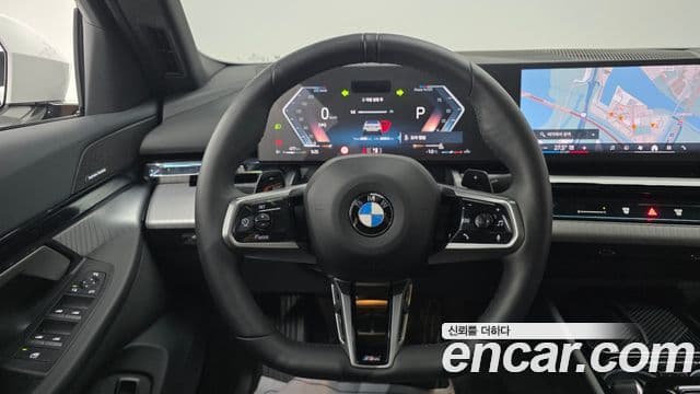 BMW 5 Series 2025 — ფოტო 13/20