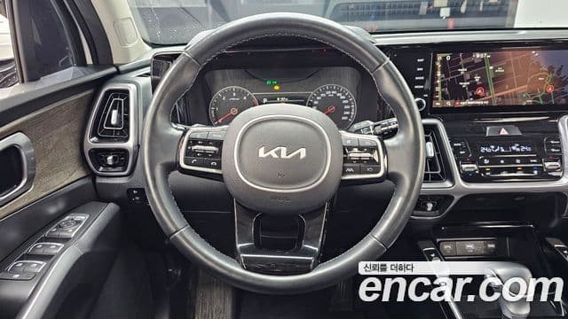 Kia Sorento 2022 — Фото 14/20