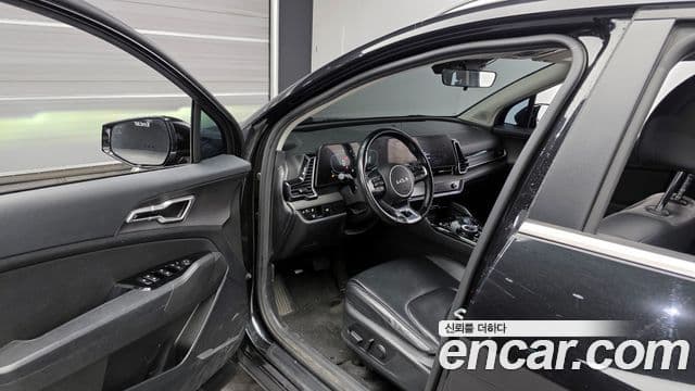 Kia Sportage 2022 — Фото 10/20