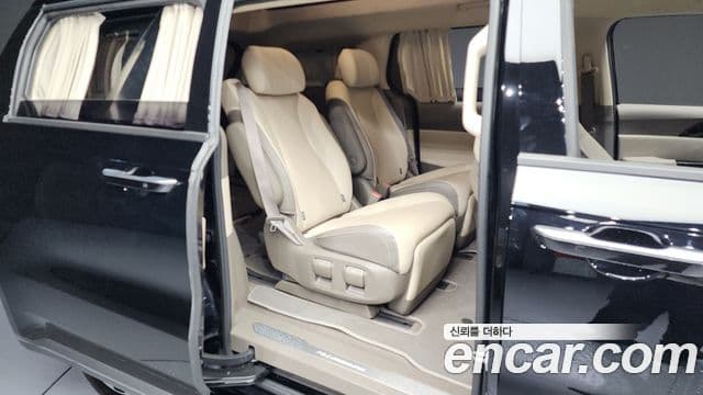Kia Carnival 2021 — Şəkil 12/20