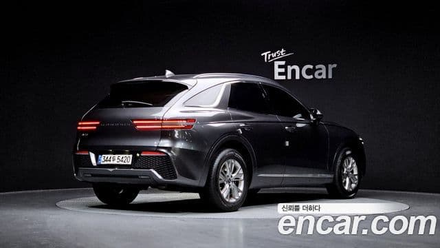 Genesis GV70 2021 — ფოტო 1/20